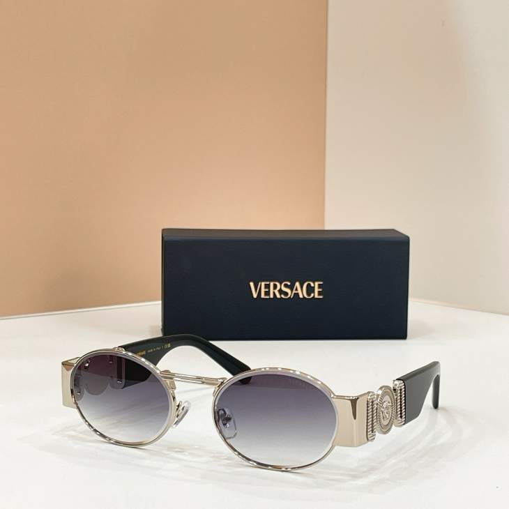 Picture of Versace Sunglasses _SKUfw80235961fw